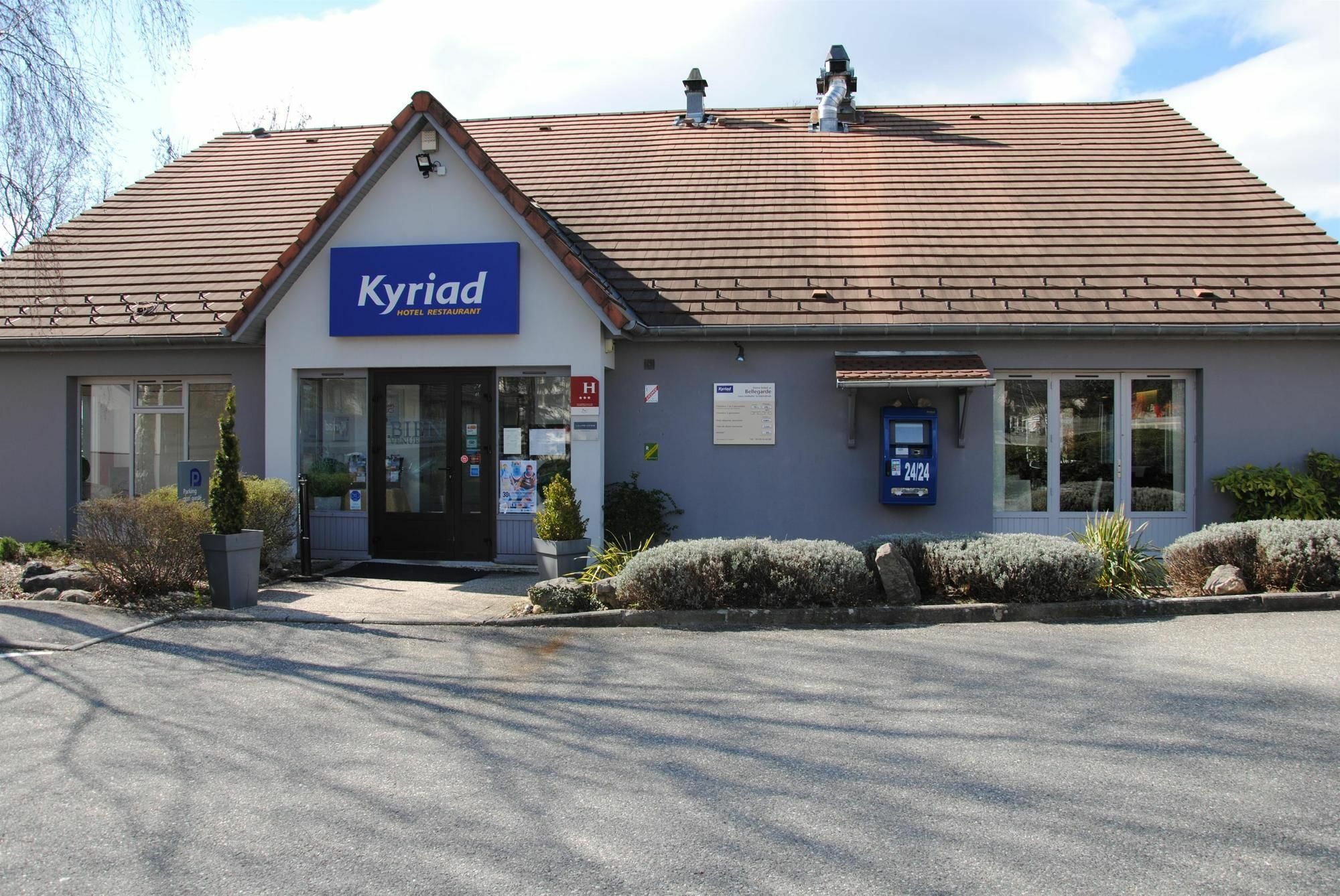Kyriad Bellegarde - Genève Chatillon-en-Michaille Exterior foto